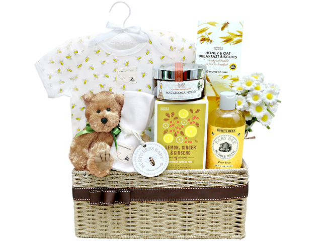 https://bbrbkule.cfd/images/New-Born-Baby-Gift/640x480/Baby-Gift-Basket-z21~PIC36668780_v3.jpg